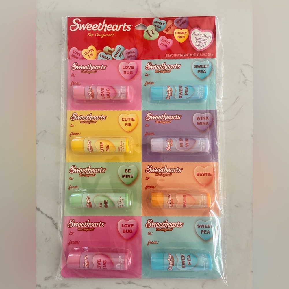 Sweethearts 8-Piece Flavored Lip Balm Set – Tear & Share – New